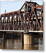 Hanging Out At The Old Sacramento Southern Pacific Train Bridge . 7d11653 Metal Print
