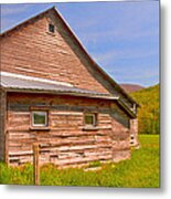 Old Barn In The Valley Metal Print