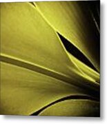 Serrada Lily Metal Print