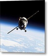 Supply Vehicle Approaching Iss Metal Print