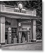 1930s Shell Gas Station Bw Metal Print