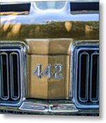 1970 Oldsmobile 442 Convertible Emblem -0989c Metal Print
