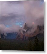 Yosemite Valley Panorama In Color Metal Print