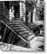 A Quiet Street In Manhattan Metal Print