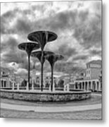 Black White Panorama Of Texas Christian University Campus Commons And Frog Fountain - Fort Worth Metal Print