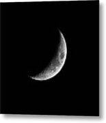 Classic Crescent Cropped Metal Print