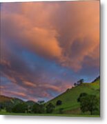 Clouds Above Round Valley At Sunrise Metal Print