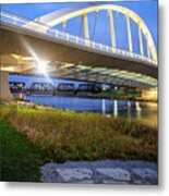 Columbus Bridge - Main Street Over Scioto River Metal Print