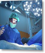 Doctor Operating In Oprattion Room In Hospital Metal Print