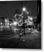 Ellijay Sidewalk At Night In Black And White Metal Print