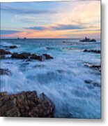 Incoming Waves Metal Print