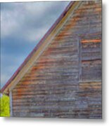 Old N Y Barn Metal Print