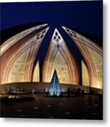 Pakistan Monument Illuminated At Night Islamabad Pakistan Metal Print