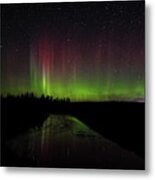 Red And Green Aurora Pillars Metal Print