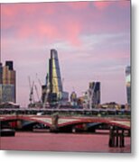 Red Sky Over London Metal Print