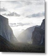 Sunrise At Tunnel View, Yosemite, Usa Metal Print