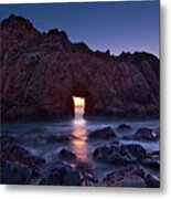 The Portal - Sunset On Arch Rock In Pfeiffer Beach Big Sur In California. Metal Print