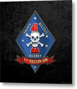U S M C  1st Reconnaissance Battalion -  1st Recon Bn Insignia Over Black Velvet Metal Print
