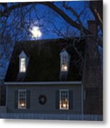 Williamsburg House In Moonlight Metal Print