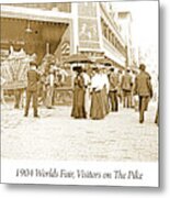 1904 Worlds Fair, Visitors On The Pike Metal Print
