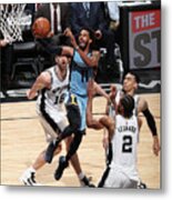 Memphis Grizzlies V San Antonio Spurs - Metal Print