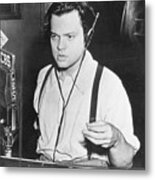 Actor Orson Welles Broadcasting On Cbs Metal Print