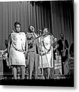 Bb King With The Soul Sisters In Ny Metal Print