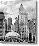 Chicago Skyline In Black And White Metal Print