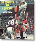 Dallas Cowboys Preston Pearson, 1975 Nfc Divisional Playoffs Sports Illustrated Cover Metal Print