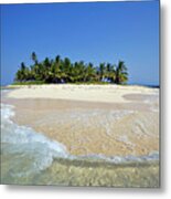 Honduras, La Ceiba, Beach Metal Print