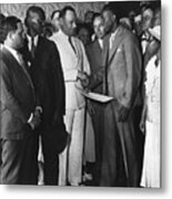 Jesse Owens Receiving Honor From Mayor Metal Print