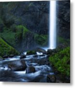 Latourell Falls 2 Metal Print