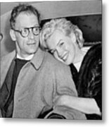 Marilyn Monroe And Husband Arthur Metal Print