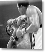 Muhammad Ali Punching Leon Spinks Metal Print
