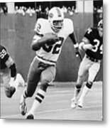 O.j. Simpson Running With Football Metal Print