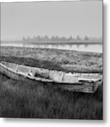 Old Boat In Tidal Marsh Metal Print