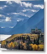 Prince Of Wales Hotel In The International Peace Park Metal Print