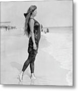 Profile Of Young Woman On Beach Metal Print