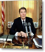Ronald Reagan In The Oval Office Metal Print