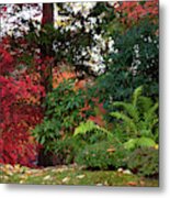 Scarlet Red And Emerald Green In Japanese Garden Metal Print