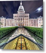 Texas Capitol In Early Morning Metal Print