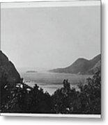 View Of The Hudson River From Storm Metal Print