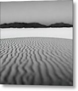 White Sands In Black And White Metal Print