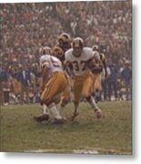 1974 Nfc Divisional Playoff Game - Washington Redskins V Los Angeles Rams #40 Metal Print