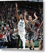 Donovan Mitchell #8 Metal Print