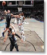 Blake Griffin #9 Metal Print