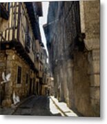 A Blade Of Sunshine In The Alley Metal Print