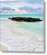 Beautiful Wavy Turquoise Beach At Cayo Santa Maria, Cuba Metal Print