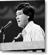 Cesar Chavez Speaking At The Dnc - Nyc 1976 Metal Print