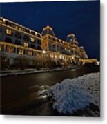 Christmas At The Wentworth By The Sea Metal Print